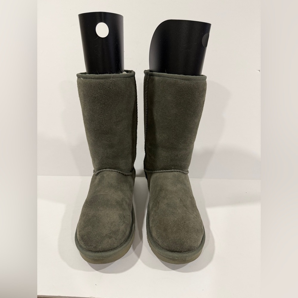 Koolaburra by UGG Tall Gray Shearling Boots Women’s 7 Classic Cozy Winter - Picture 10 of 10
